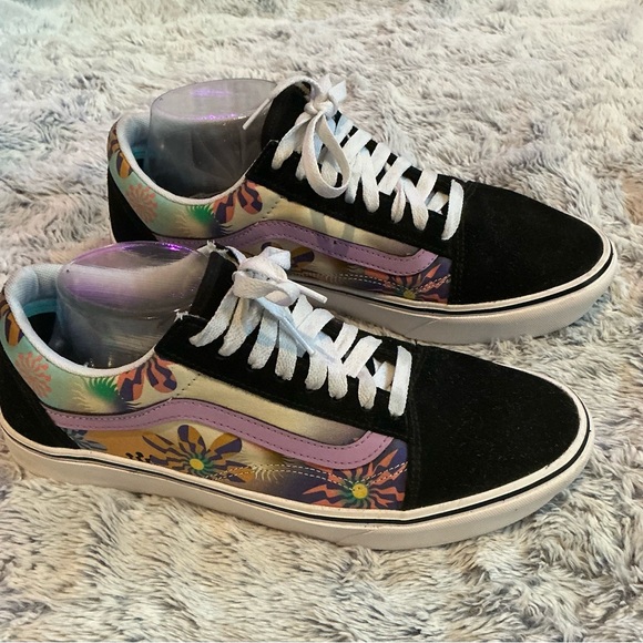 Vans Very unique Black and Multicolored Floral Sneakers EUC - Picture 1 of 7